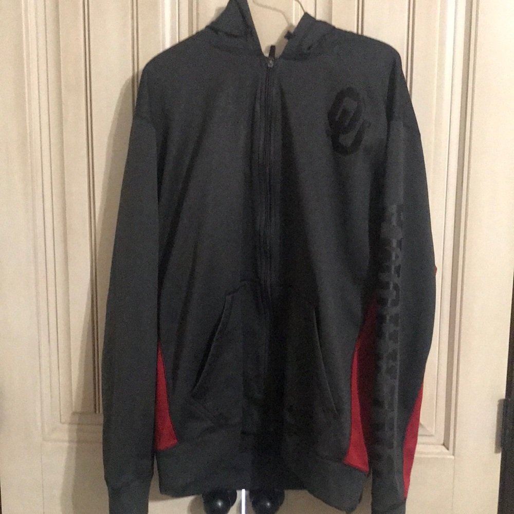 Nike therma-fit